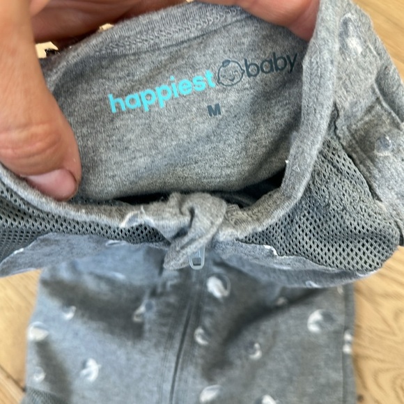 SNOO Sleepea Swaddle Size medium gray stars Like new - Picture 3 of 3